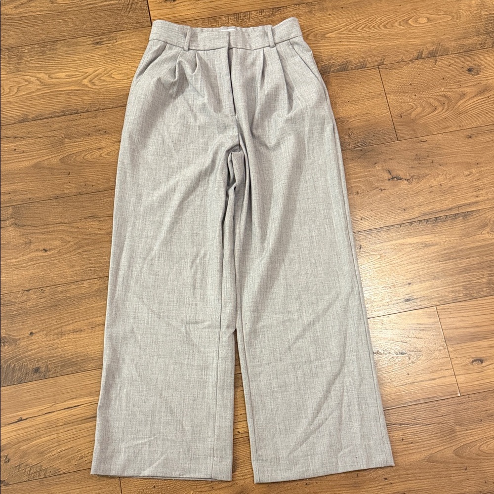 Abercrombie & Fitch Light Gray Tailored Pants